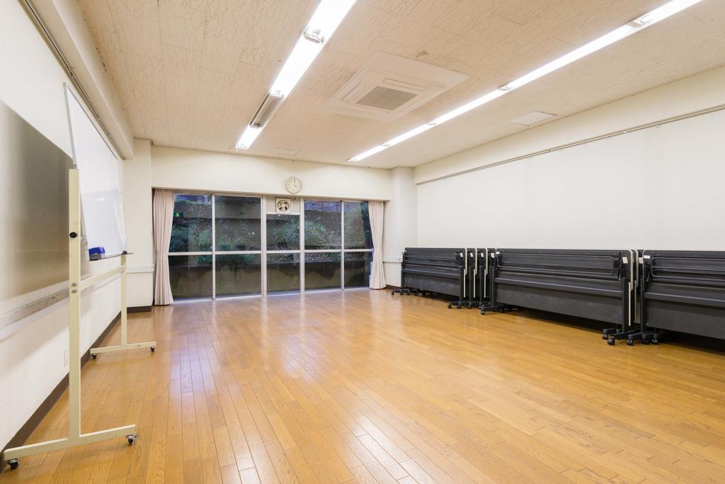 Kobe Student Youth Center Luaran gambar
